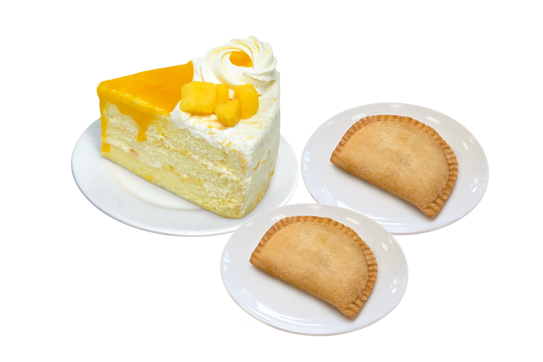 Value Meal B: Chicken Empanada and a Mago Supreme Cake Slide